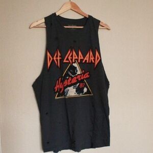 Cotton On Distressed Def Leppard Tank